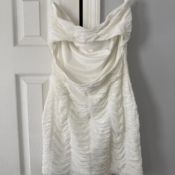 Windsor White Ruched Mini Dress | Size L | NWT | Party Cocktail Dress - Picture 3 of 4
